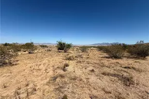 331-35-399 N Cherum Rd, Kingman, AZ 86409 - Photo 1