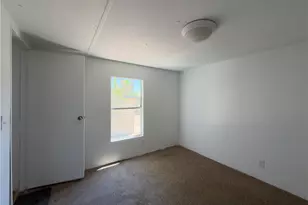 358 Nevada Dr, Bullhead City, AZ 86442 - Photo 12
