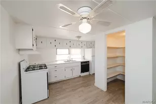 3800 N San Pedro Rd, Golden Valley, AZ 86413 - Photo 20