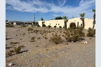 2628 Silver Creek Road, Bullhead City, AZ 86442 - Photo 2