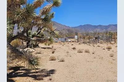 3255 S Arapaho Drive, Yucca, AZ 86438 - Photo 2