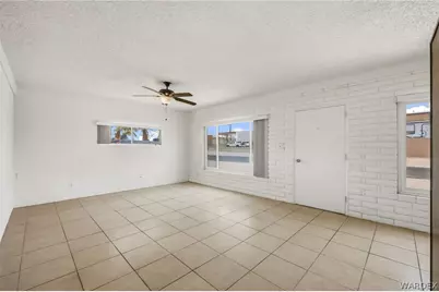 395 Long Avenue, Bullhead City, AZ 86429 - Photo 14
