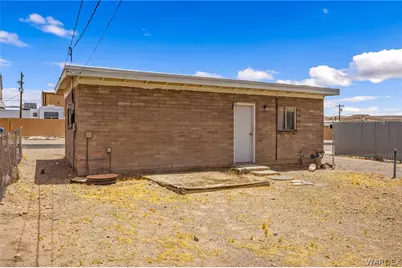395 Long Avenue, Bullhead City, AZ 86429 - Photo 8