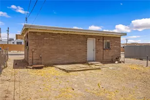 395 Long Ave, Bullhead City, AZ 86429 - Photo 8