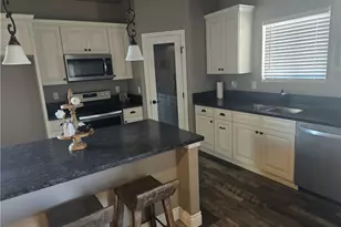 3828 Laguna Ln, Kingman, AZ 86409 - Photo 14
