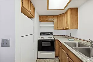 454 Riverfront Dr, Bullhead City, AZ 86442 - Photo 8