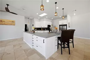 10563 N Garrett Dr, Kingman, AZ 86401 - Photo 14
