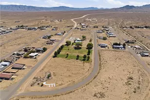 10563 N Garrett Dr, Kingman, AZ 86401 - Photo 14