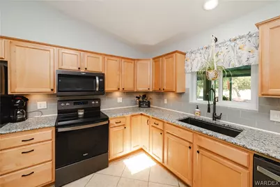 3684 N Horse Mesa Road, Golden Valley, AZ 86413 - Photo 10