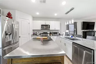 5541 S Prospect Creek Road, Mohave Valley, AZ 86440 - Photo 12