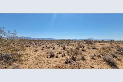 339-15-063A Todilto Drive, Golden Valley, AZ 86413 - Photo 6