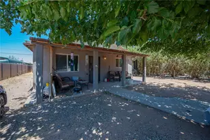 3563 E Warbler Ln, Kingman, AZ 86409 - Photo 2