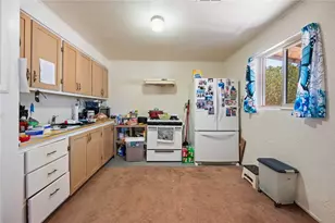 3563 E Warbler Ln, Kingman, AZ 86409 - Photo 12