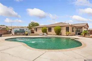 1750 Greenfield Dr, Bullhead City, AZ 86442 - Photo 6