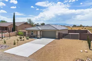 7574 E Old Mission Dr, Kingman, AZ 86401 - Photo 2