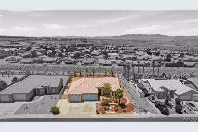 2762 Desert Stars Lane, Bullhead City, AZ 86429 - Photo 2