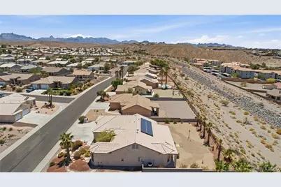 2762 Desert Stars Lane, Bullhead City, AZ 86429 - Photo 6
