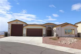 2333 Raven Ct, Bullhead City, AZ 86442 - Photo 2