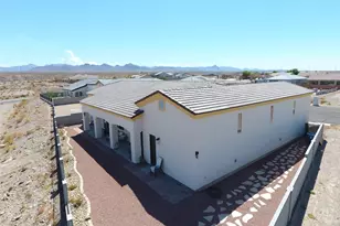 2333 Raven Ct, Bullhead City, AZ 86442 - Photo 38