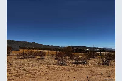 3868 N Aztec Road, Golden Valley, AZ 86413 - Photo 52