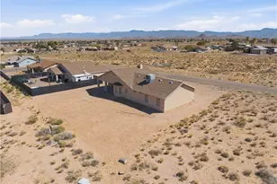 6934 E Trails End Ln, Kingman, AZ 86401 - Photo 20