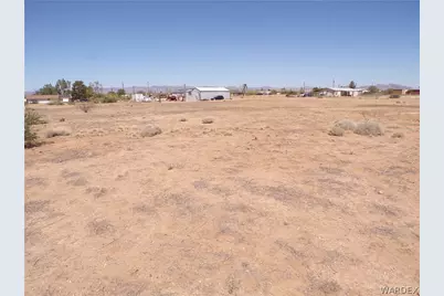 3687 N Mobile Road, Golden Valley, AZ 86413 - Photo 22