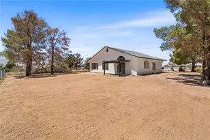 7772 E Sugarloaf St, Kingman, AZ 86401 - Photo 26