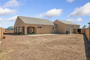 1982 E Fairway Pl, Fort Mohave, AZ 86426 - Photo 14