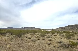 306-36-014N S Bonita Rd, Golden Valley, AZ 86413 - Photo 1