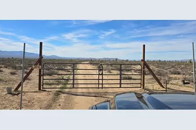 123-33-014 S Jesse James Road, Yucca, AZ 86438 - Photo 2