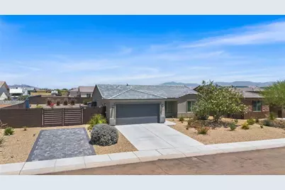 6699 W Hershey Way, Golden Valley, AZ 86413 - Photo 2