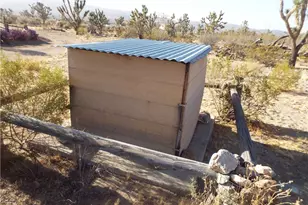 18177 N Peach Dr, Dolan Springs, AZ 86441 - Photo 30