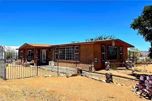 18177 N Peach Dr, Dolan Springs, AZ 86441 - Photo 4