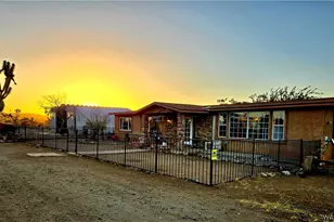 18177 N Peach Dr, Dolan Springs, AZ 86441 - Photo 36
