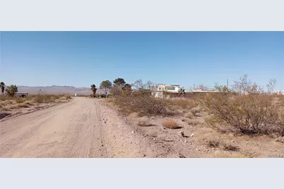 317-38-177S W Broken Bow Dr Drive, White Hills, AZ 86445 - Photo 8