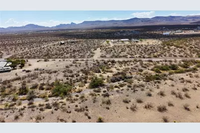 4554 N Elfrida Road, Golden Valley, AZ 86413 - Photo 32