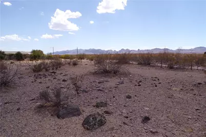 4554 N Elfrida Road, Golden Valley, AZ 86413 - Photo 12