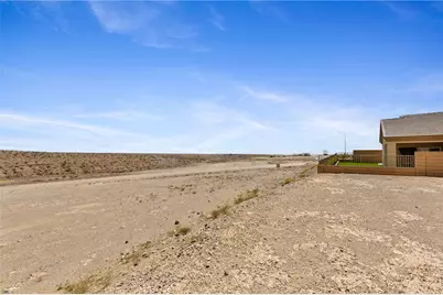 2740 Wilderness Lane, Bullhead City, AZ 86442 - Photo 38