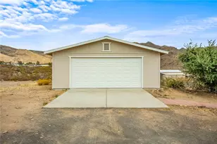 4498 N Smoketree Rd, Golden Valley, AZ 86413 - Photo 14