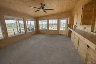 21422 S Appaloosa Rd, Yucca, AZ 86438 - Photo 10