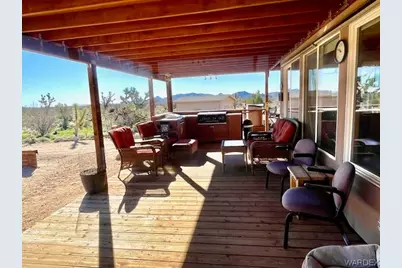 21422 S Appaloosa Road, Yucca, AZ 86438 - Photo 8