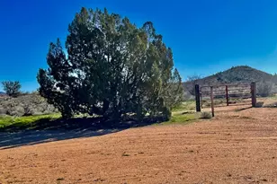 21422 S Appaloosa Rd, Yucca, AZ 86438 - Photo 60