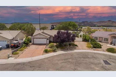 3877 Henry Fonda Way, Kingman, AZ 86409 - Photo 1