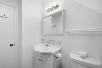 3130 Larkwood Avenue, Bullhead City, AZ 86429 - Photo 26