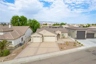 10735 S Shimmering Way, Mohave Valley, AZ 86440 - Photo 2