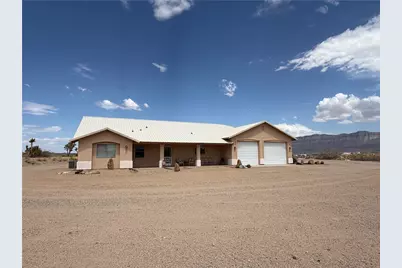 735 W Bradley Bay Drive, Meadview, AZ 86444 - Photo 2