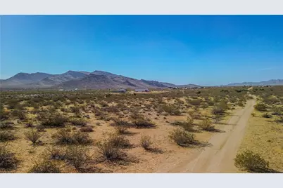 339-05-215 N Horse Mesa Road, Golden Valley, AZ 86413 - Photo 2