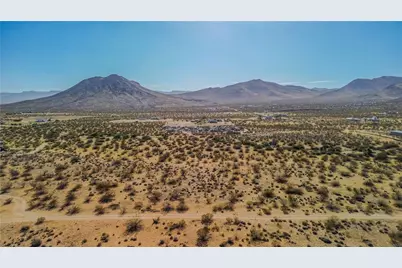 339-05-215 N Horse Mesa Road, Golden Valley, AZ 86413 - Photo 8