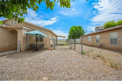9754 S Arizona Drive, Mohave Valley, AZ 86440 - Photo 10