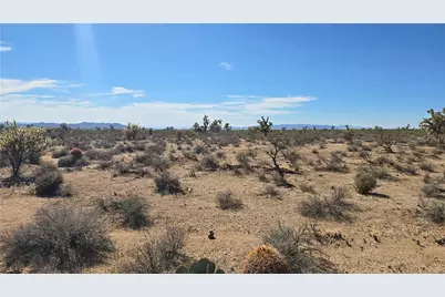 223-30-009 S Sundance Kid Road, Yucca, AZ 86438 - Photo 6